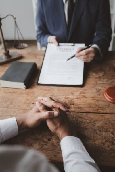 istockphoto-1710449537-612×612 Lawyers provide legal advice. Clients who are being prosecuted by other parties receive counseling to fight cases with lawyers, fighting cases in court in transparent and legal manner. Lawyer concept.